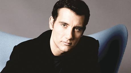 Clive Owen byl za film Na dotek nominovaný na Oscara.