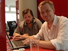 Petr Minaík (vlevo) a Pavel ehoík byli hosté on-line iDNES.cz