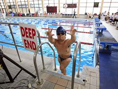 Svtov hry trpaslk - srbsk plavec Milan Grahovae