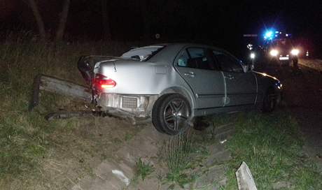 Nehoda dvou aut na 8. kilometru dálnice D2 smrem na Brno