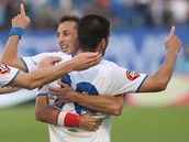 Baník Ostrava: Miloslav Strnad (vlevo), Robert Zeher (zády) a Petr Toma�ák