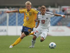 Hradec Krlov - Jihlava: domc Ji Podbradsk (vpravo) a Matj Vydra