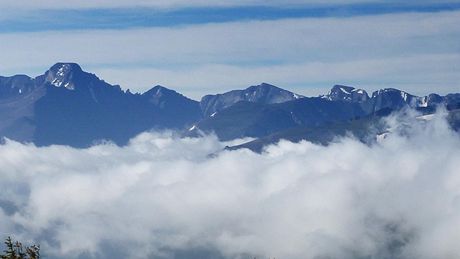 Ranní odpo�inek v Rocky Mountain National Park (Colorado, USA)
