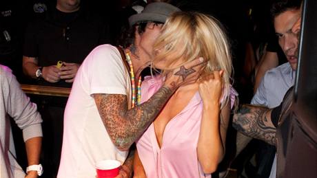 Pamela Andersonová a Tommy Lee