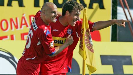 Brno: Tomá� Do�ek (vlevo) a Michael Rabu�ic