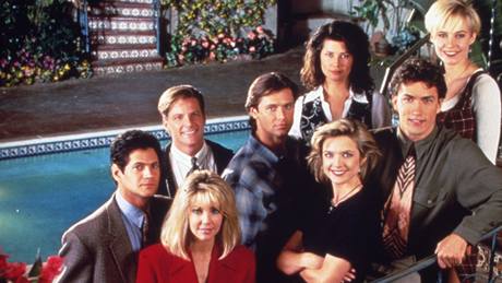 Plakát k novému Melrose Place. Sexy Melrose Place