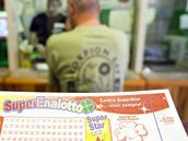 Tiket italsk loterie Superenalotto (18.8.2009)