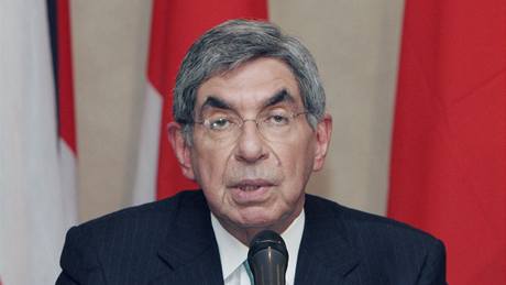 Kostarický prezident Oscar Arias (12.8.2009)