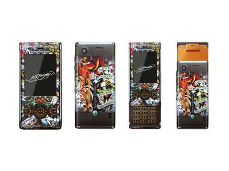 Sony Ericsson W595 Ed Hardy