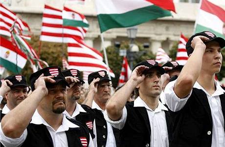 V Maďarsku vznikly Národní gardy v létě. Podobný útvar nyní vzniká i v Česku.