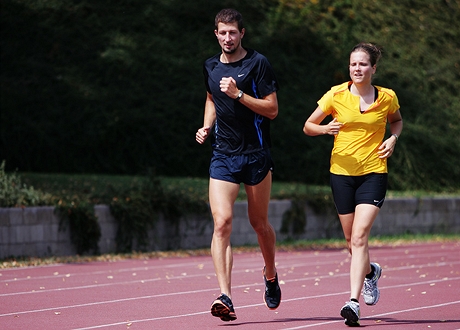 Monika Klukov s trenrem Honzou - bh po atletickm ovlu