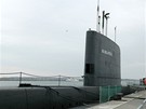Nmecko, Rujána, Sassnitz. Vyazená britská ponorka OTUS je dlouhá 90 metr