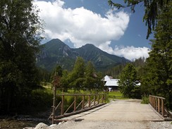 Slovensko. Naun chodnk Monkova Dolina (u diaru), vrcholy diarsk Vidla a Havran