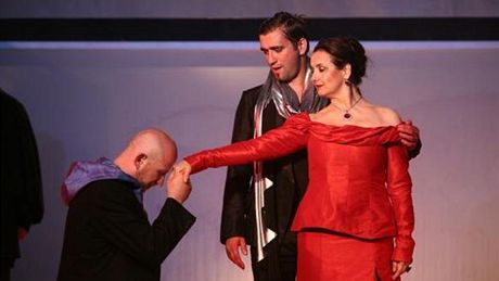 Inscenace Macbeth s Veronikou Freimanovou má v úterý premiéru na Nejvyím purkrabství Praského hradu.