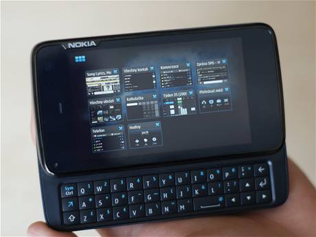 Nokia N900