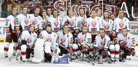 Letní Tipsport Cup loni vyhráli hokejisté Sparty