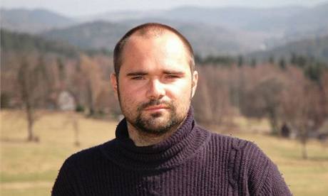 Petr Mik�í�ek: �e�i umí povstat z trosek, ale z�stat na �pici a podílet se na vedení u� nezvládáme.