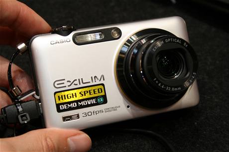 Casio Exilim EX-FC100WE s vysokorychlostnm snmnm