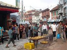 Expedice Sulovského míí na Cho Oyu. Nepál, Káthmándú, ráno na trhu