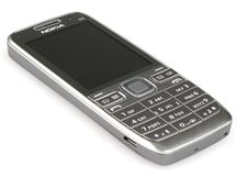 Nokia E52