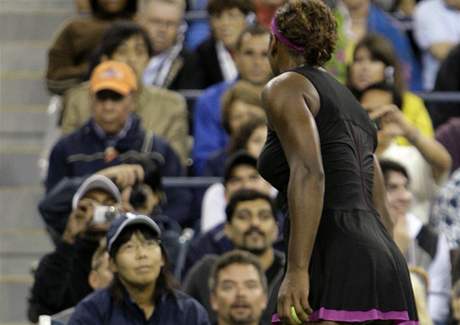 Serena Williamsov ki na lajnovou rozhod