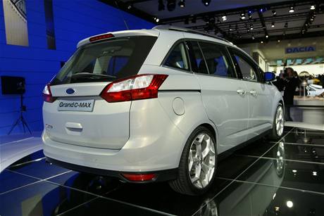 Ford Grand C-MAX