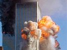 Náraz druhého letadla do ve WTC v New Yorku (11. záí 2001)