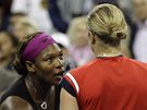 Serena Williamsová (vlevo) Kim Clijstersová