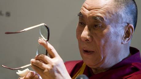 Tibetský duchovní vdce dalajlama navtívil Prahu, diskutuje zde s osobnostmi o lidských právech