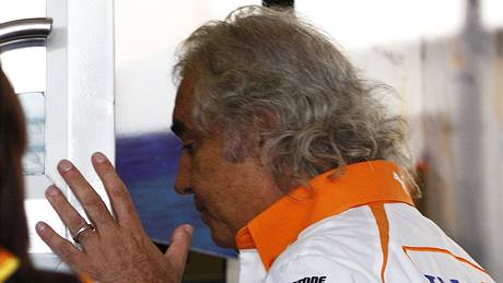 Bývalý éf Renaultu Flavio Briatore.