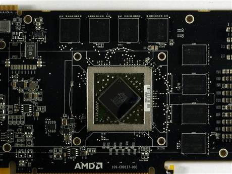 Radeon HD 5870 PCB a 40nm jdro