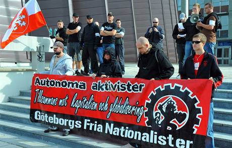 Demonstrace Autonomnch nacionalist v Kladn. Mezi hosty byli i vdov.