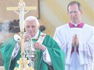 Pape� Benedikt XVI. na tu�ansk�m leti�ti v Brn�