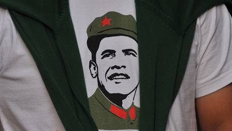 Oba Mao - kolekce triček s Barackem Obamou ve stylu Mao Ce-tunga