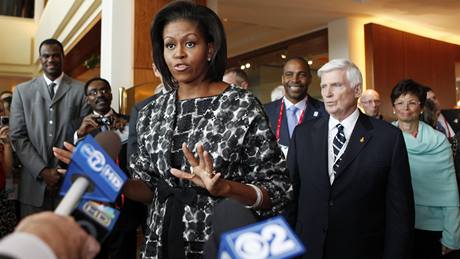 Manelka amerického prezidenta Michelle Obamová dorazila do Kodan, kde má podpoit kandidaturu Chicaga na olympijské hry 2016. Její mu piletí do dánské metropole v pátek.