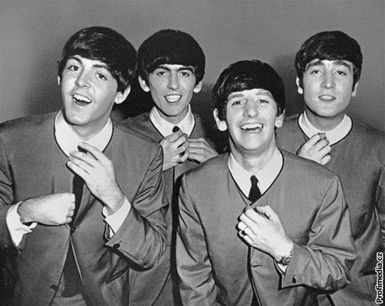 EMI má napíklad práva na skladby skupiny Beatles.