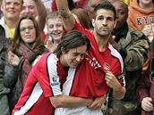 Arsenal: Cesc Fabregas a Tom Rosick (vlevo)