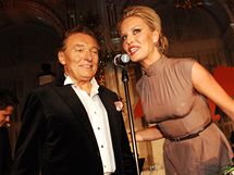 Karel Gott a Simona Krainov