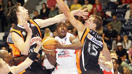 Basketbalisté Nového Jiína deklasovali ve Stedoevropské lize rakouský tým - ilustraní foto.