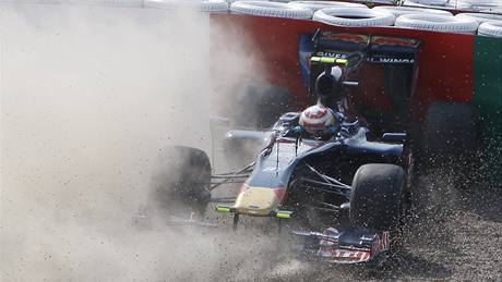 Buemi, Toro Rosso, nehoda