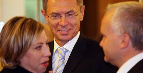 Ve Snmovn se pedstavili kandidáti na eurokomisae (14. 10. 2009)