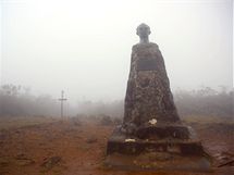 Busta Jose Martho na vrcholu Pico Turquino