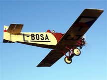 Avia BH 5 s oznaenm L- Bosa, kter j dalo pezdvku Boska.