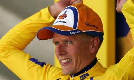 BUDE ZASE LUTÝ? Cyklista Michael Rasmussen chce znovu jezdit velké závody.