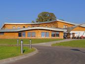 Hotel se oficiáln� otev�el v zá�í 2009