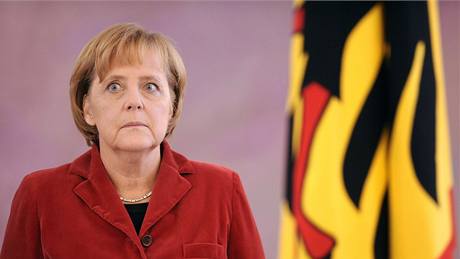 Angela Merkelová - tenhle pohled nevtí nic dobrého...