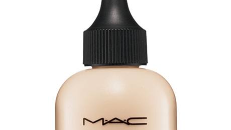 Lehký make-up Face and Body Foundation, MAC