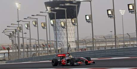 McLaren: Lewis Hamilton v Ab Zab 
