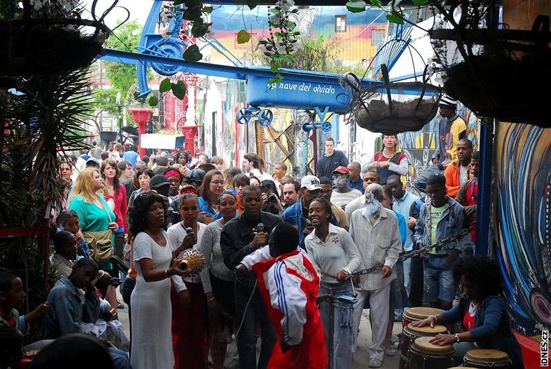 Kuba, Havana. Callejón de Hammel - centrum avantgady