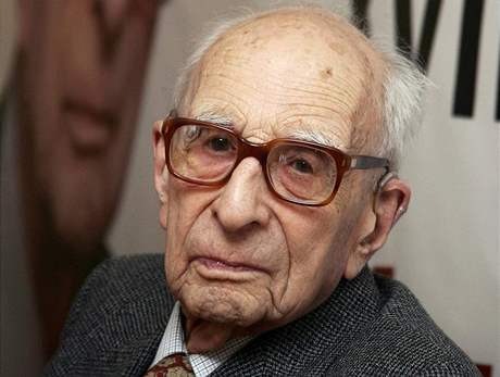 Klasik. Claude Lévi-Strauss na snímku exponovaném v Paíi 30. bezna 2005